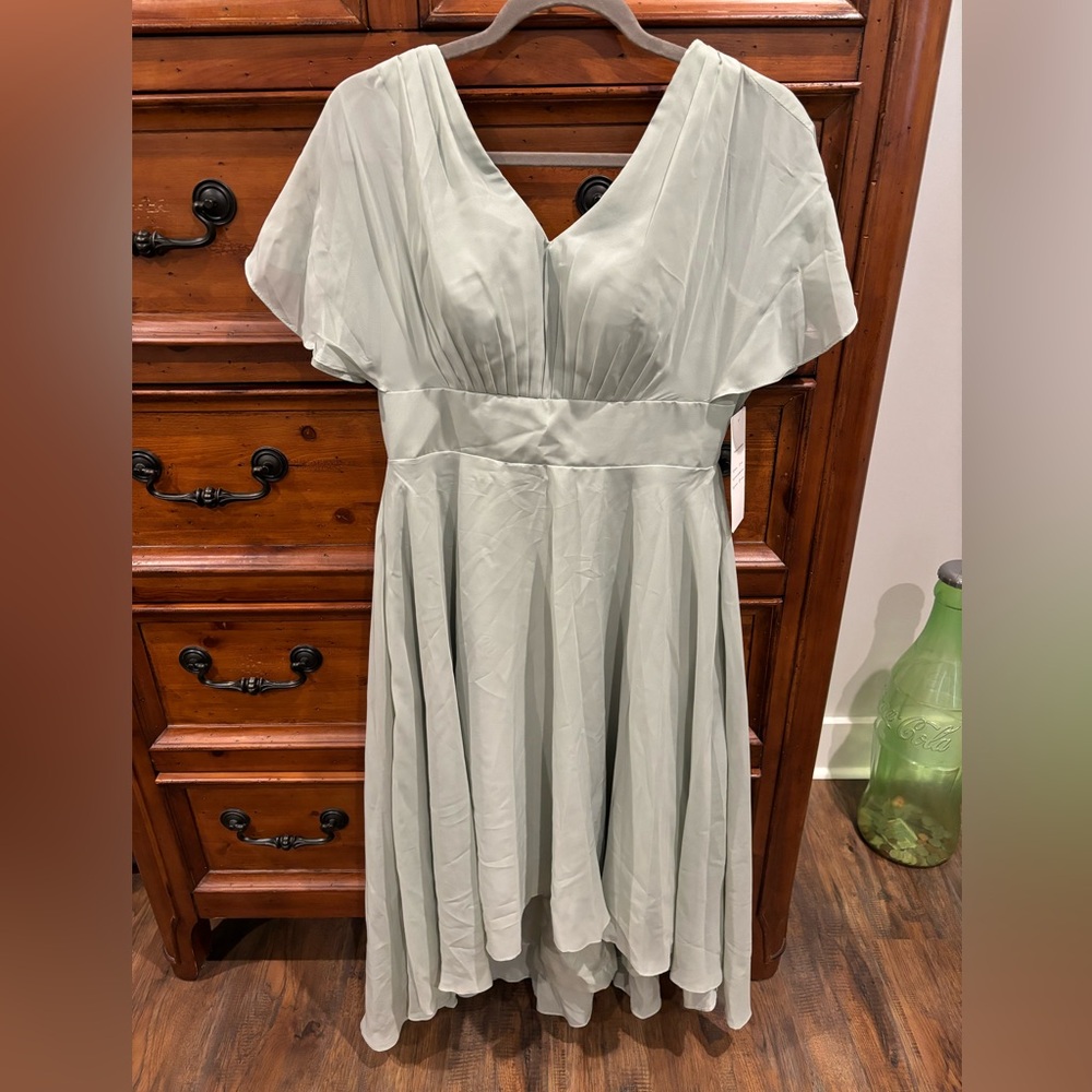 Sage green formal/bridesmaid dress NWT
